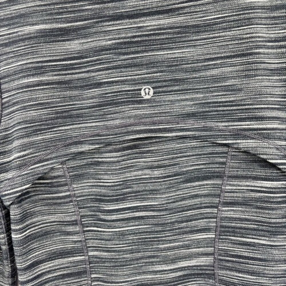 Lululemon Hooded Define Jacket Nulu Grey Size 6 - Picture 13 of 16